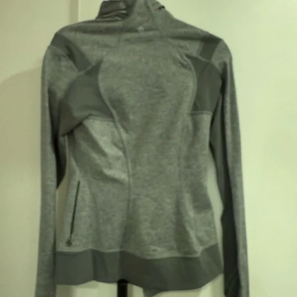 Lululemon Athletica Heather Gray Jacket size 6 - Picture 4 of 5